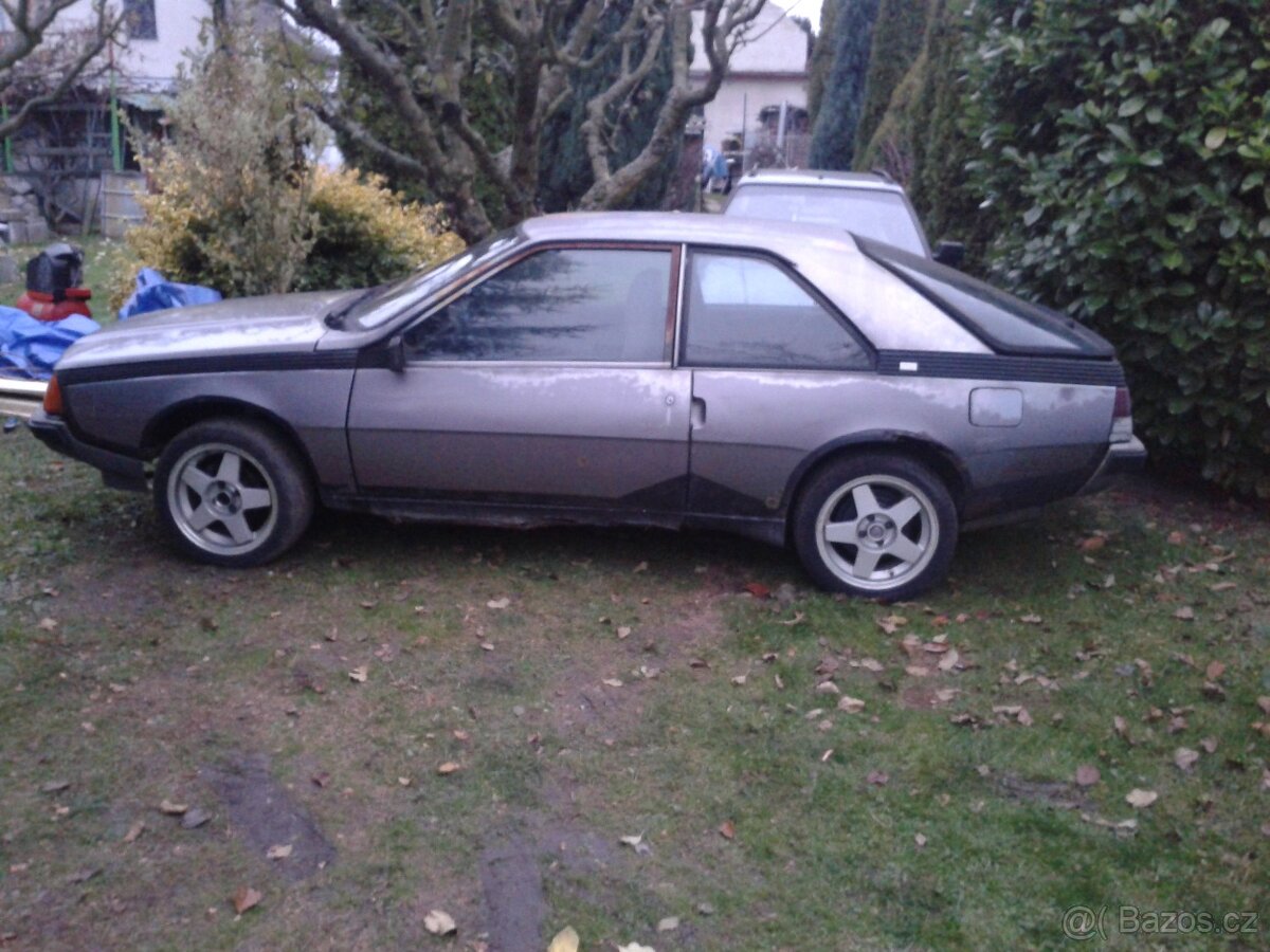 RENAULT FUEGO 1.6 - 2