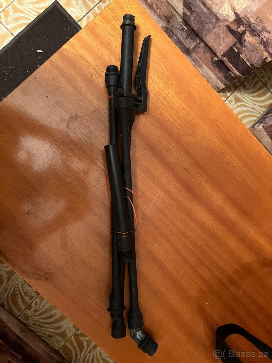 Zahradní posřtikovač 12l - 2