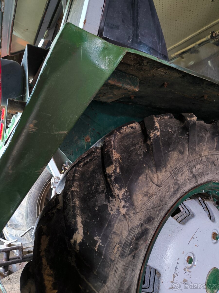 Traktor Zetor 4011 - 2