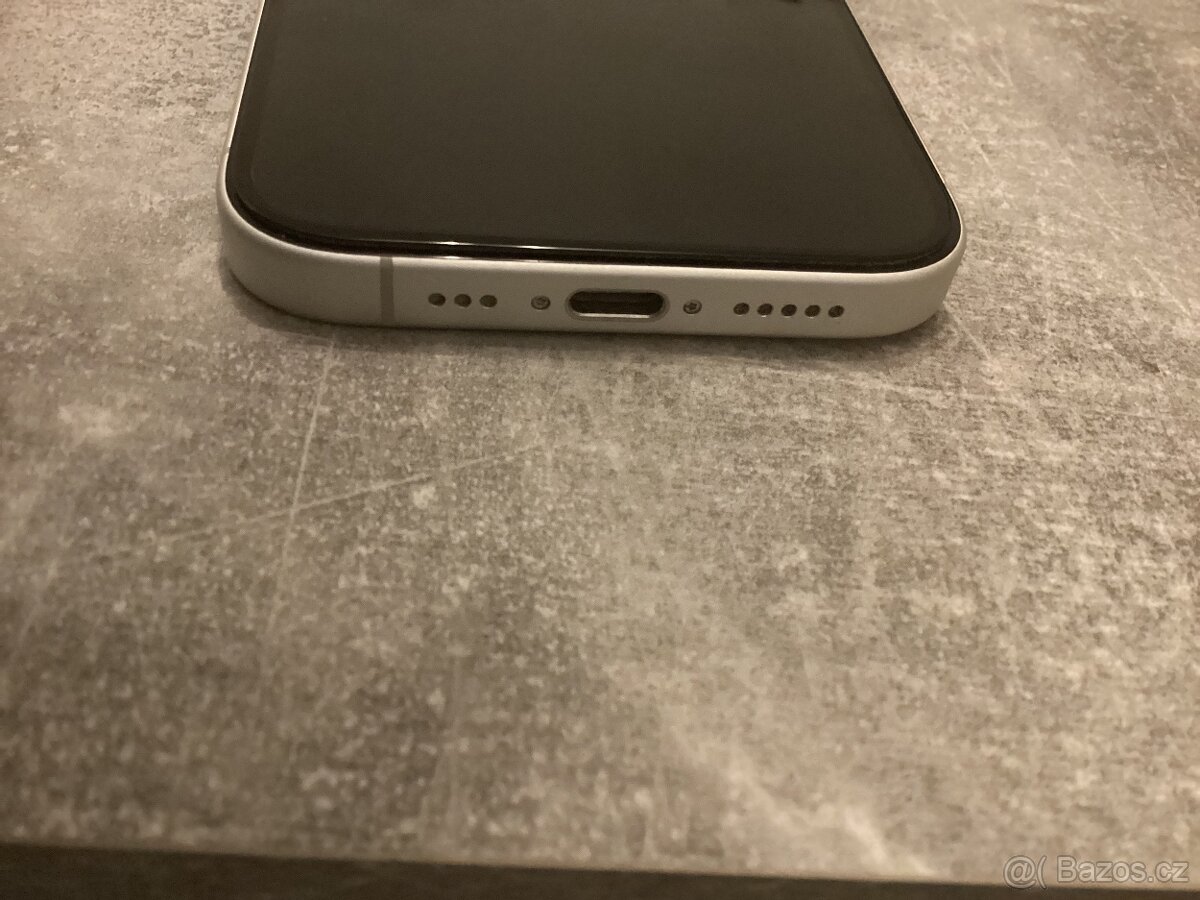 IPhone 16 - 2