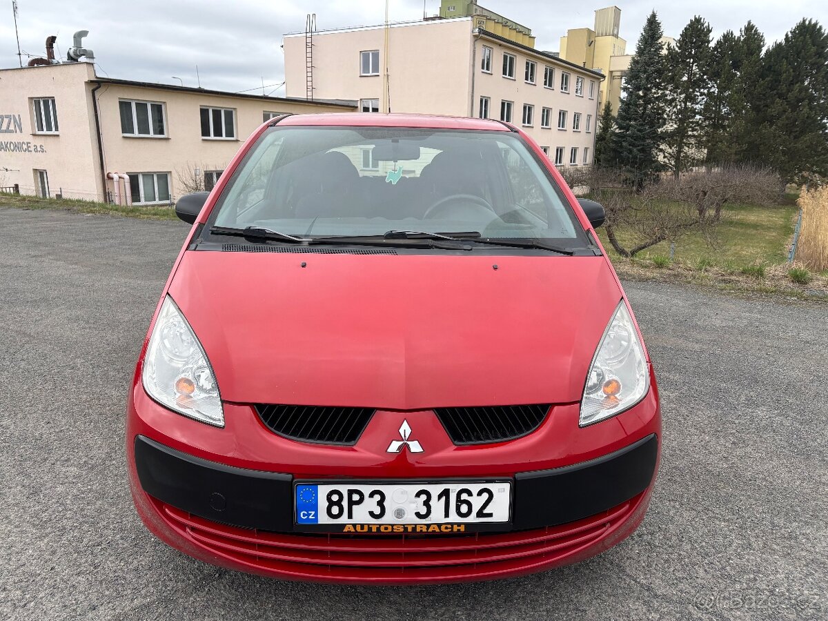 Mitsubishi Colt 1.1i - 2