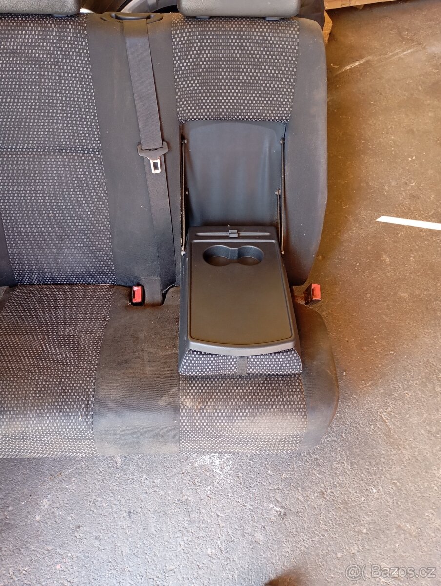 Mercedes sprinter sedačka - 2