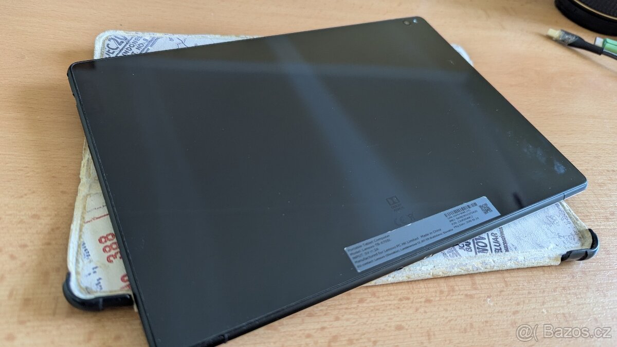 Lenovo P10 - 2