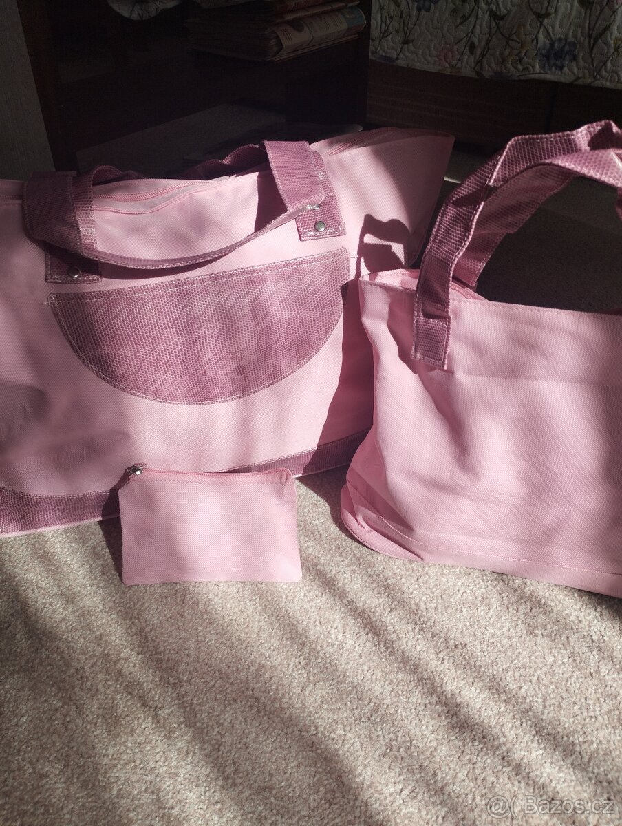 Nové cestovní a plážové tašky - 2