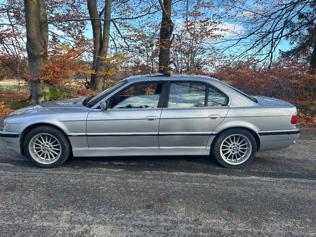 Bmw e38 740i facelift - 2