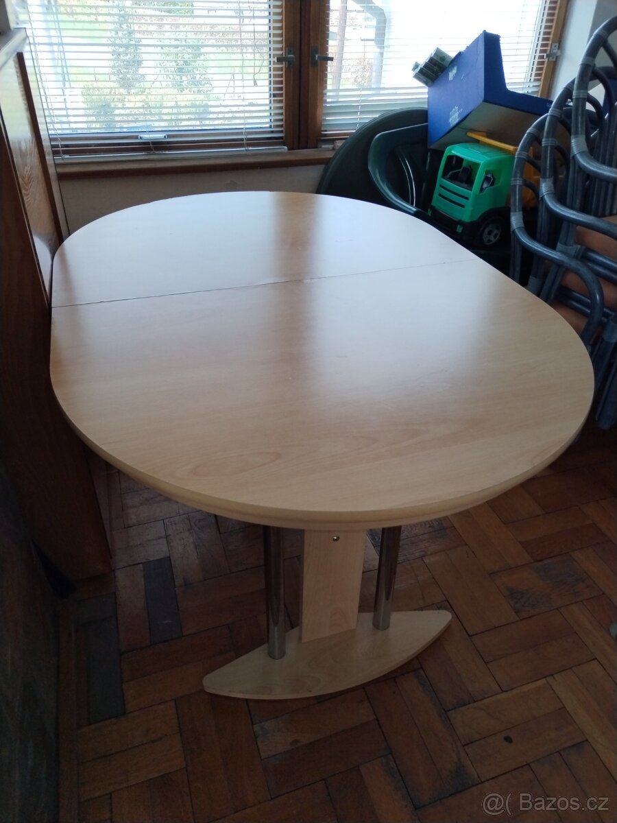 Rozkládací stůl - 2
