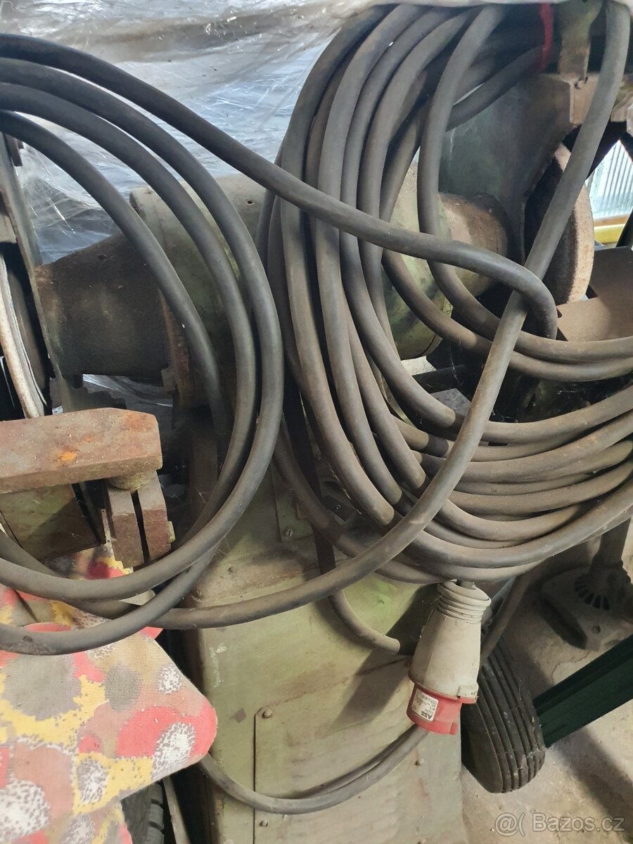 Rozbrušovačka a bruska - 2