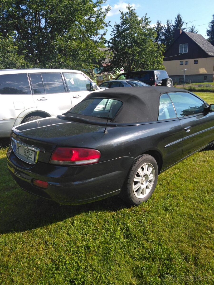 Chrysler Sebring - 2