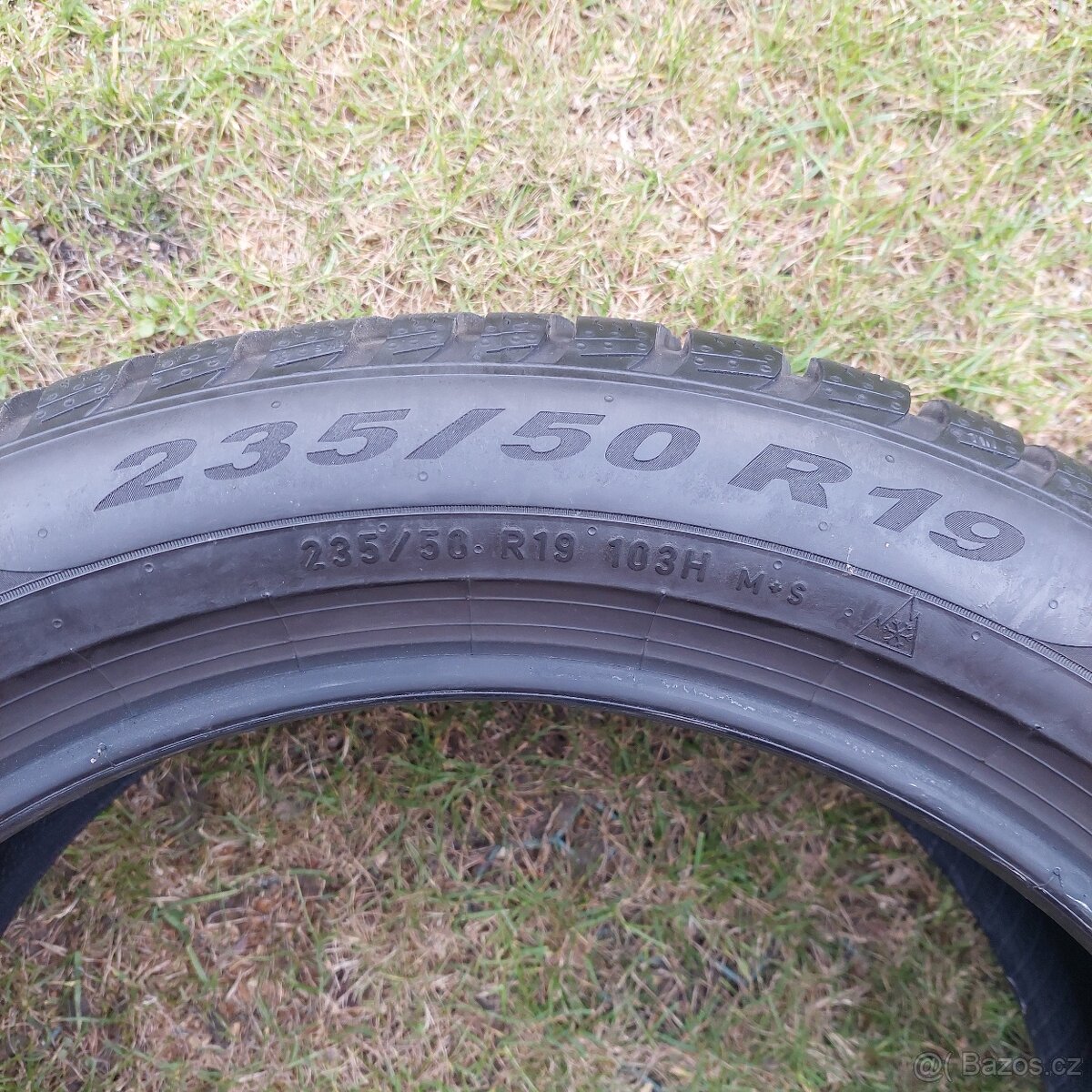 Zimní pneu Pirelli 235/50R19 103H - 2