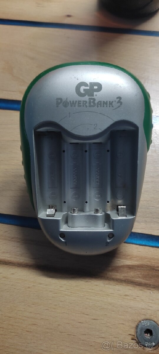 Nabíječka baterií - 2