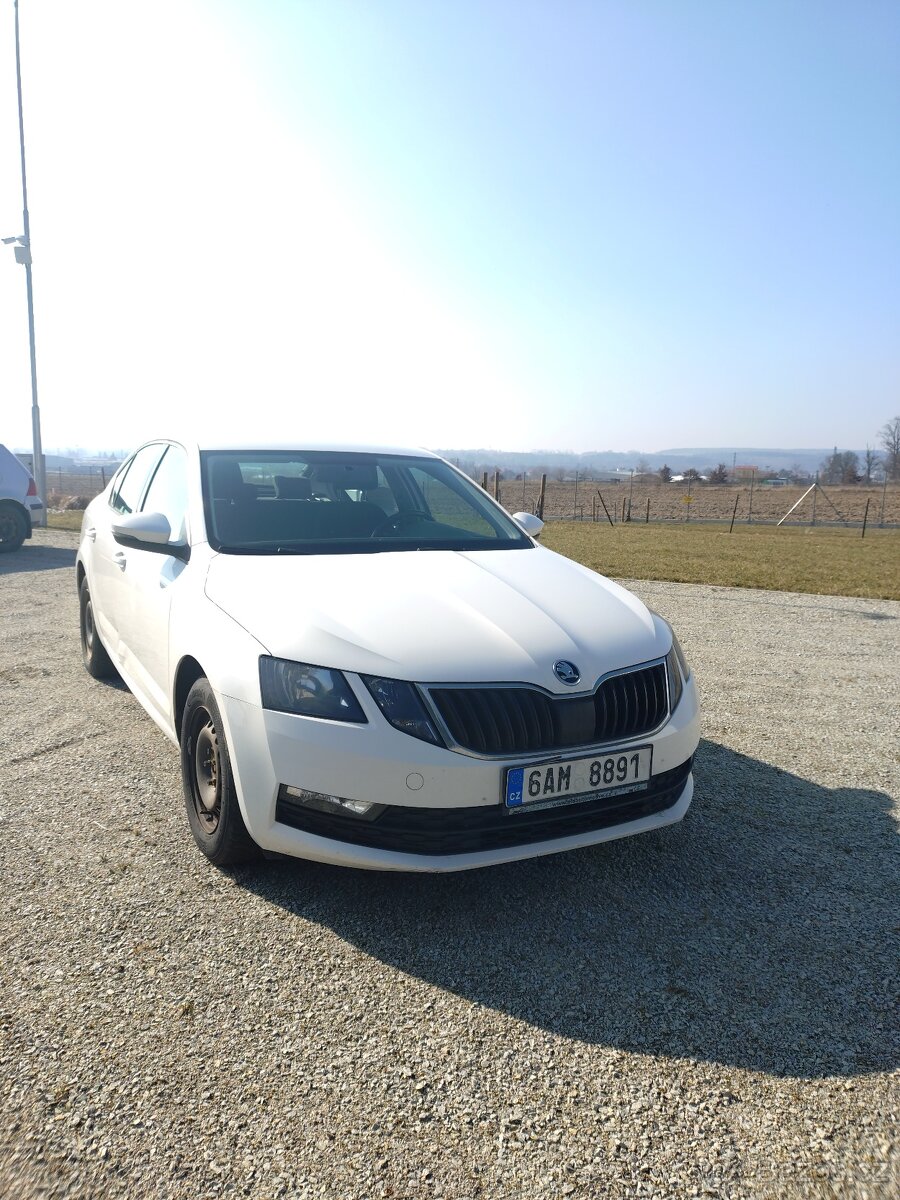 Škoda Octavia 2017 - 2