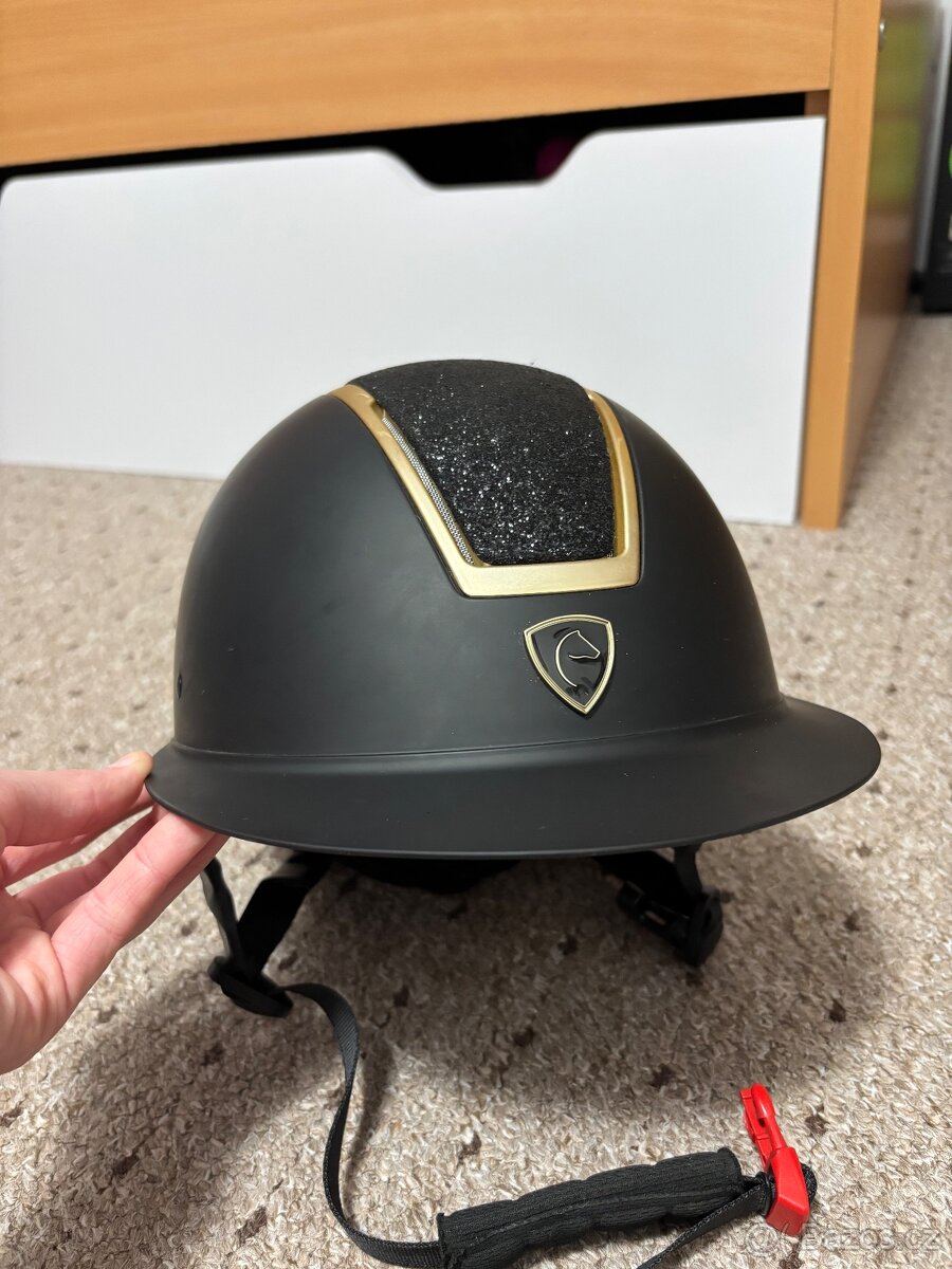 Jezdecká helma - 2