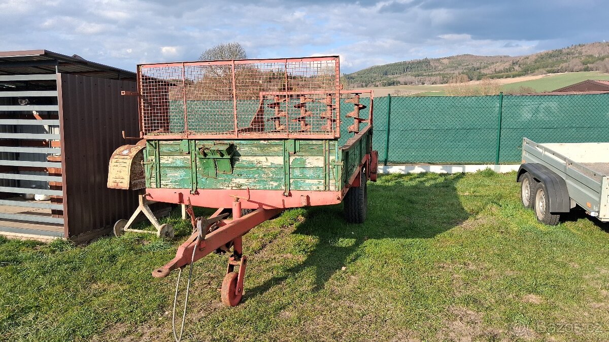 ROZMETADLO HNOJE 4T - 2