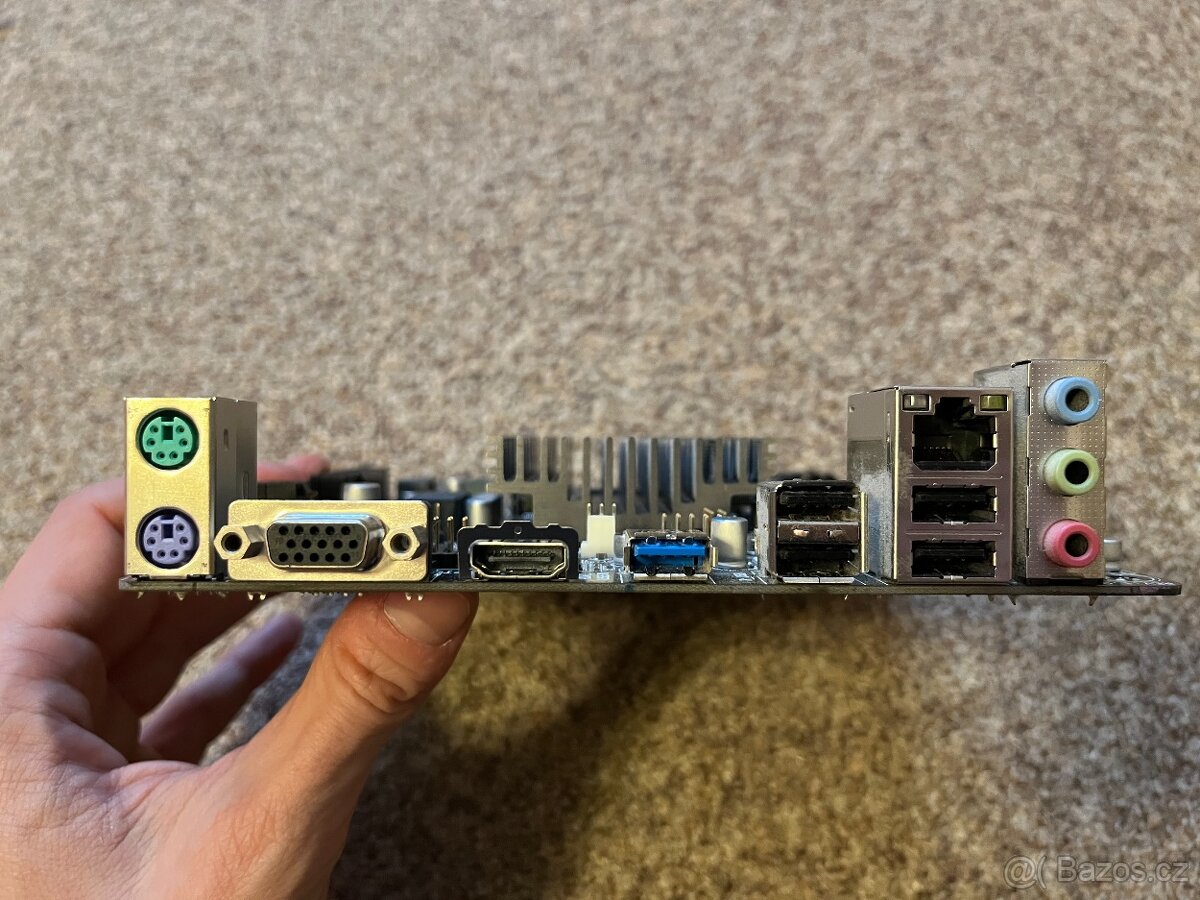 GA-J1800N-D2H s CPU - 2