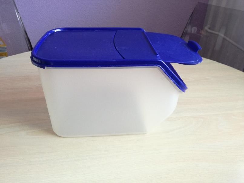 Tupperware král poliček - 2
