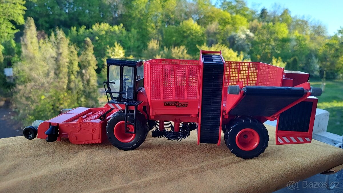 Holmer Terra Dos , 1/32 - 2