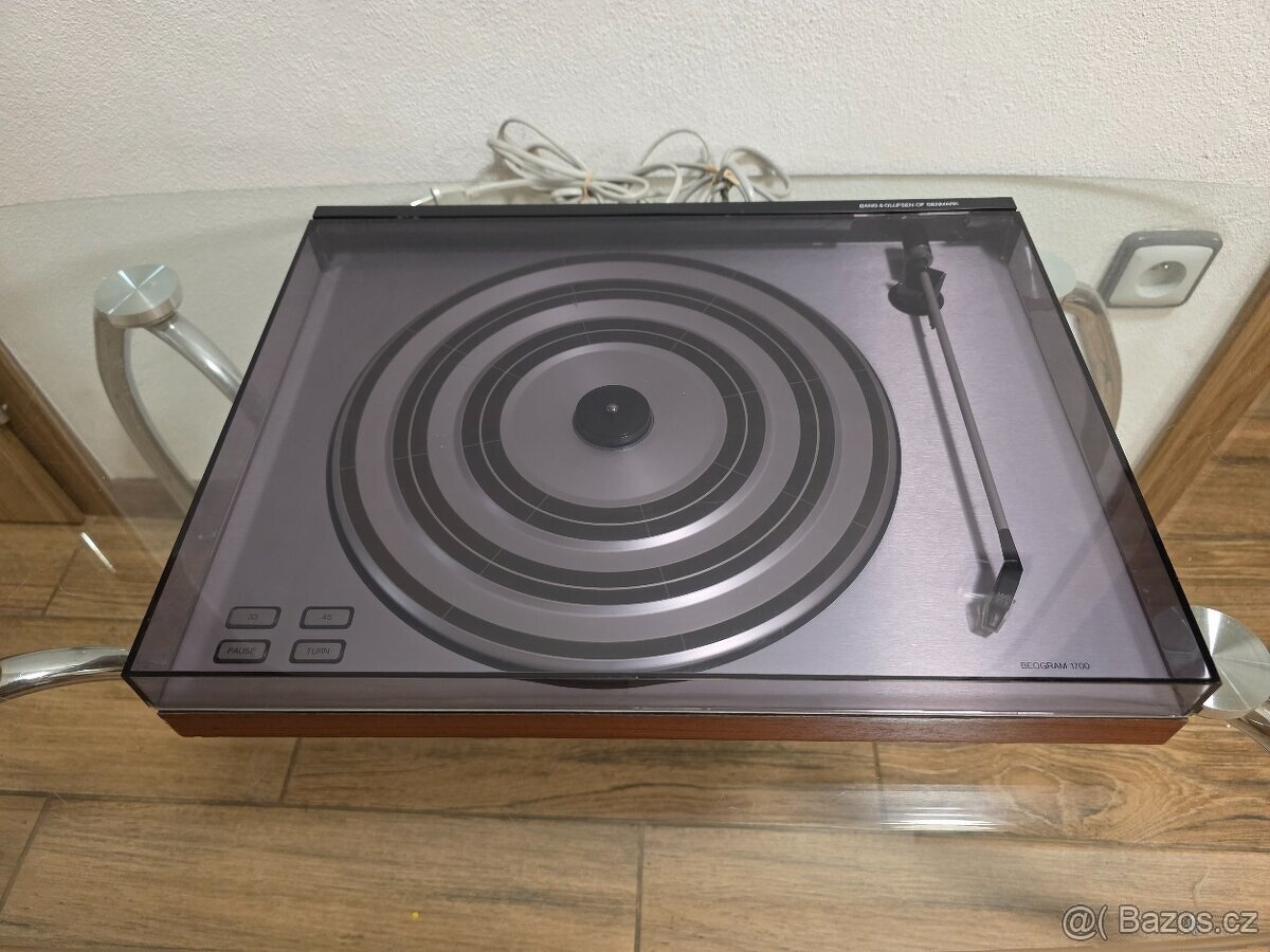 Gramofon Bang & Olufsen Beogram 1700 - 2