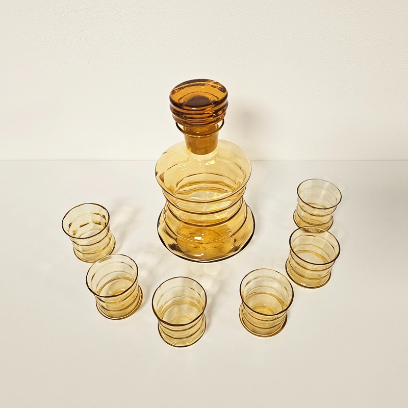 Karafa & panáky, medové sklo - 2