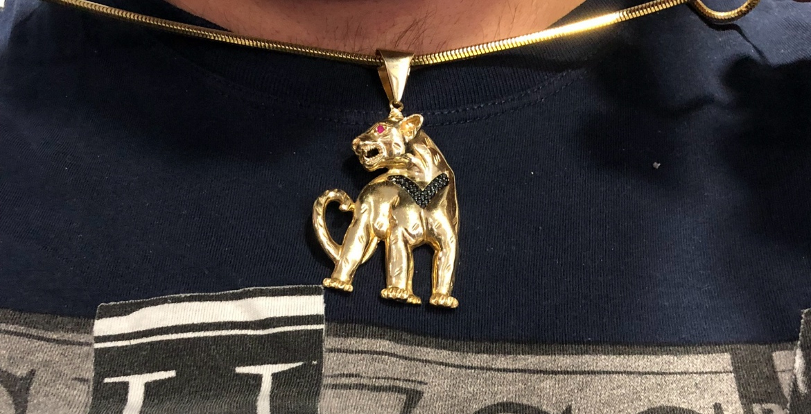 Zlatý přívěšek - 2