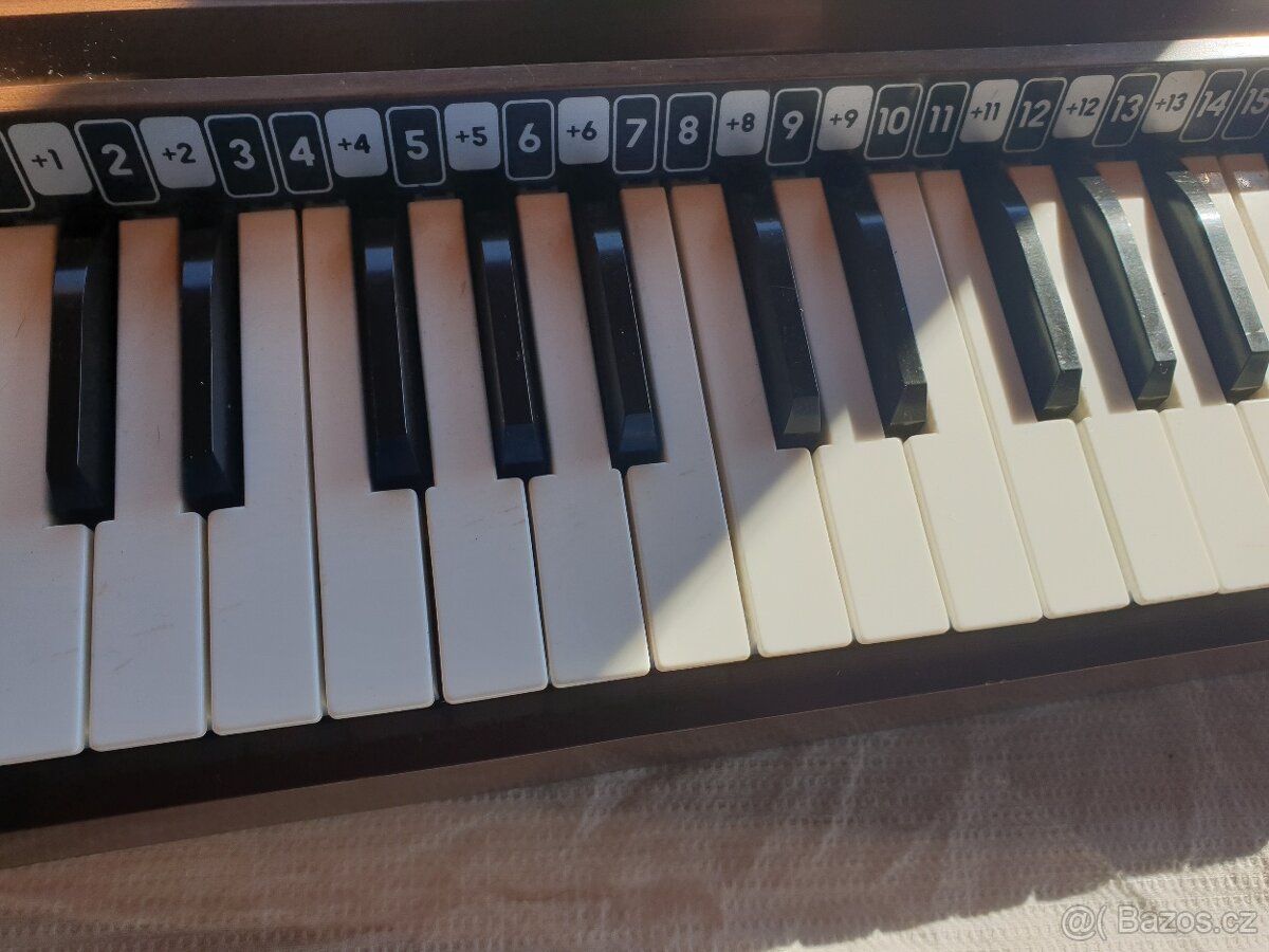 Klávesy bomtompi - 2