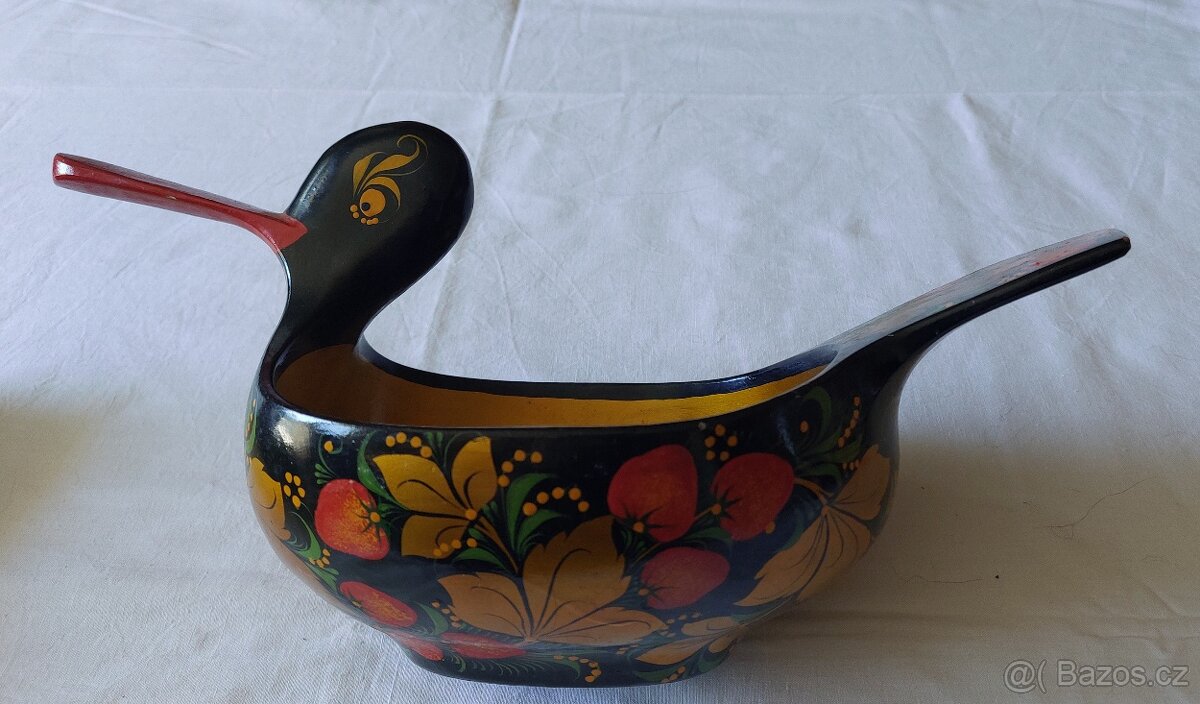 Chochloma - dřevěné ručně vyráběné a zdobené nádobí - 2