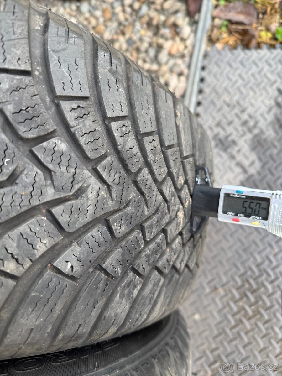 225/60/17 - Falken zimní pár pneu - 2