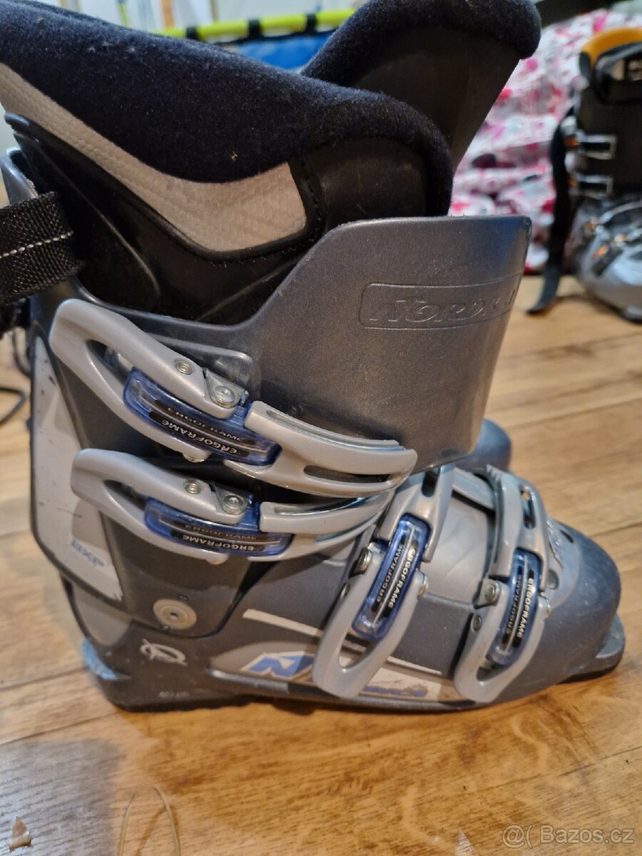 Dětské lyžáky, lyžařské boty Nordica 25-25,5 - 2