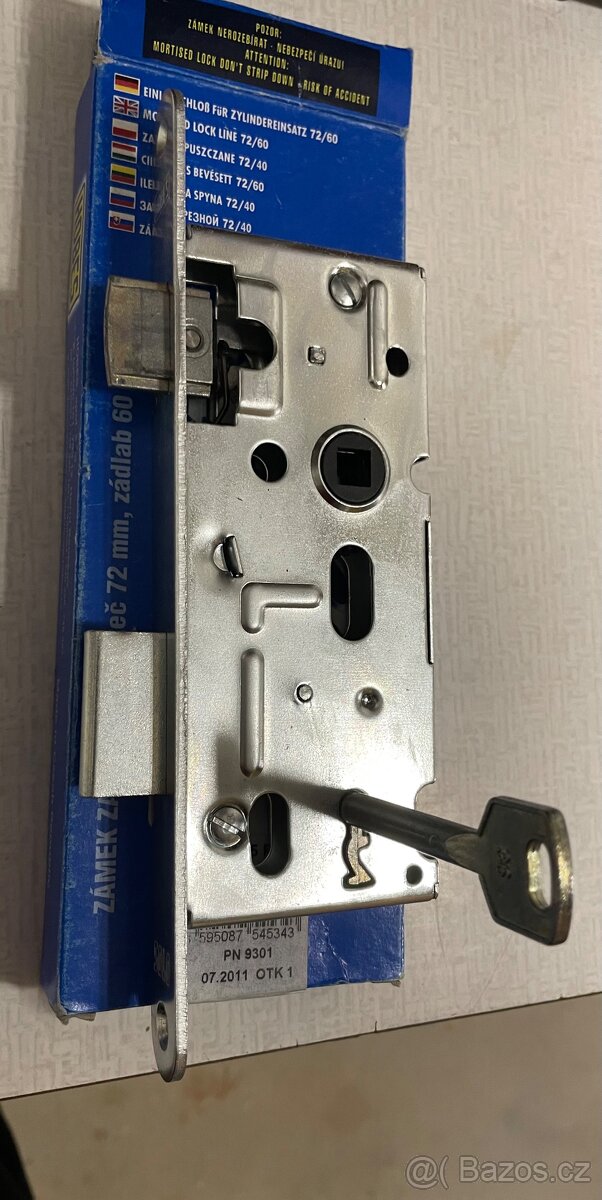 Zadlabací dozický zámek Hobes - 2