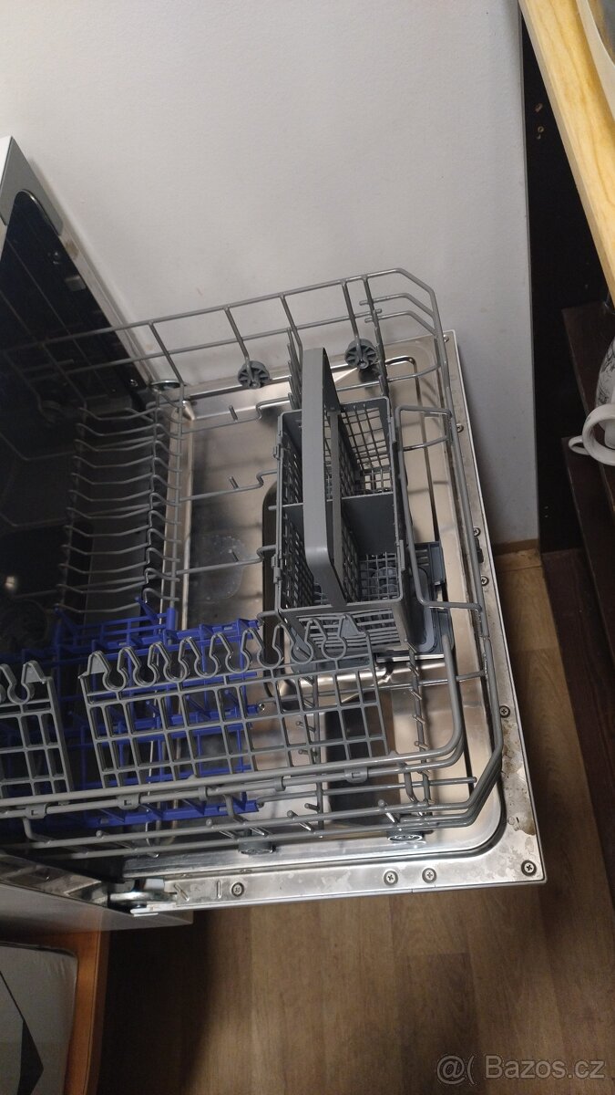 Stolní myčka nádobí Candy - skoro nová - 2