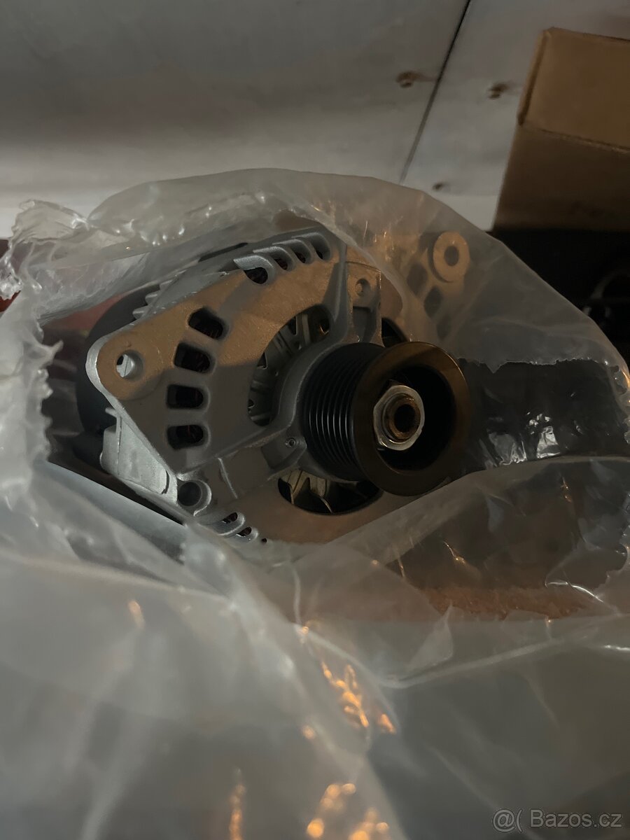 Land rover defender alternator - 2