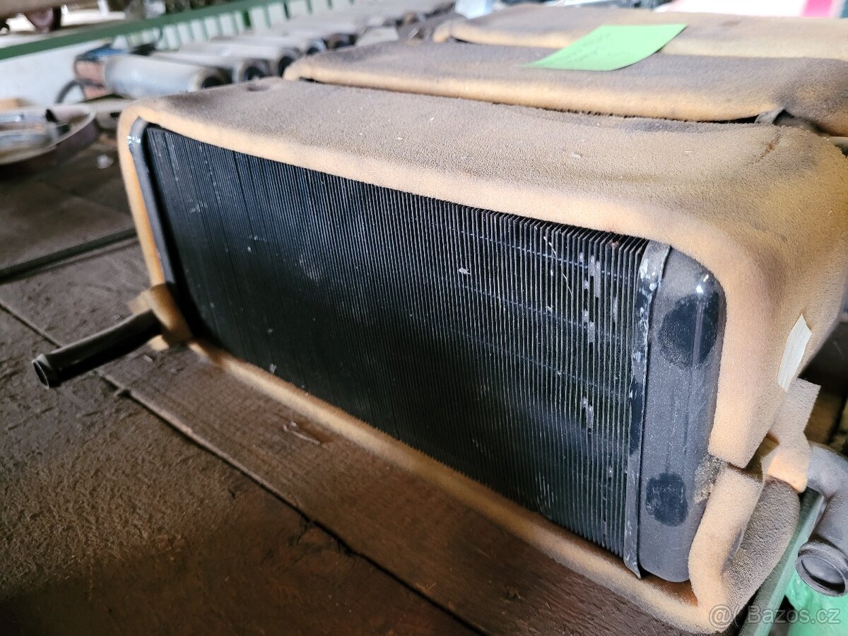 Radiátor z trambus 706RT - 2