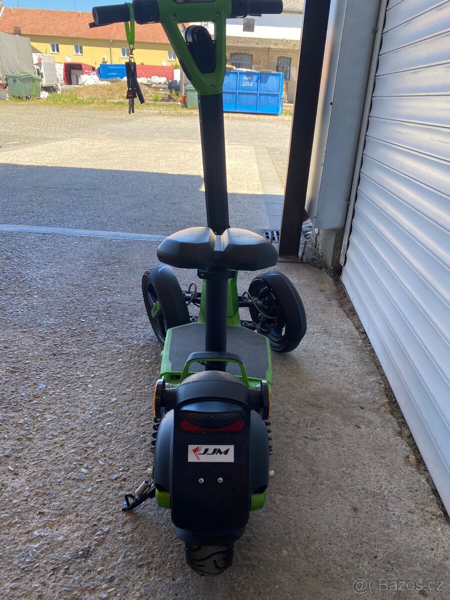 JJM - iLARK - ZELENÁ - 2