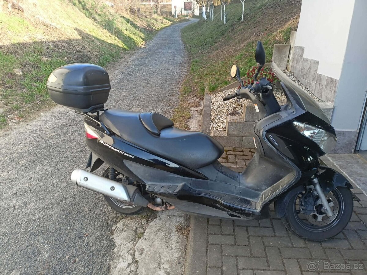 Suzuki Burgman 200 - 2