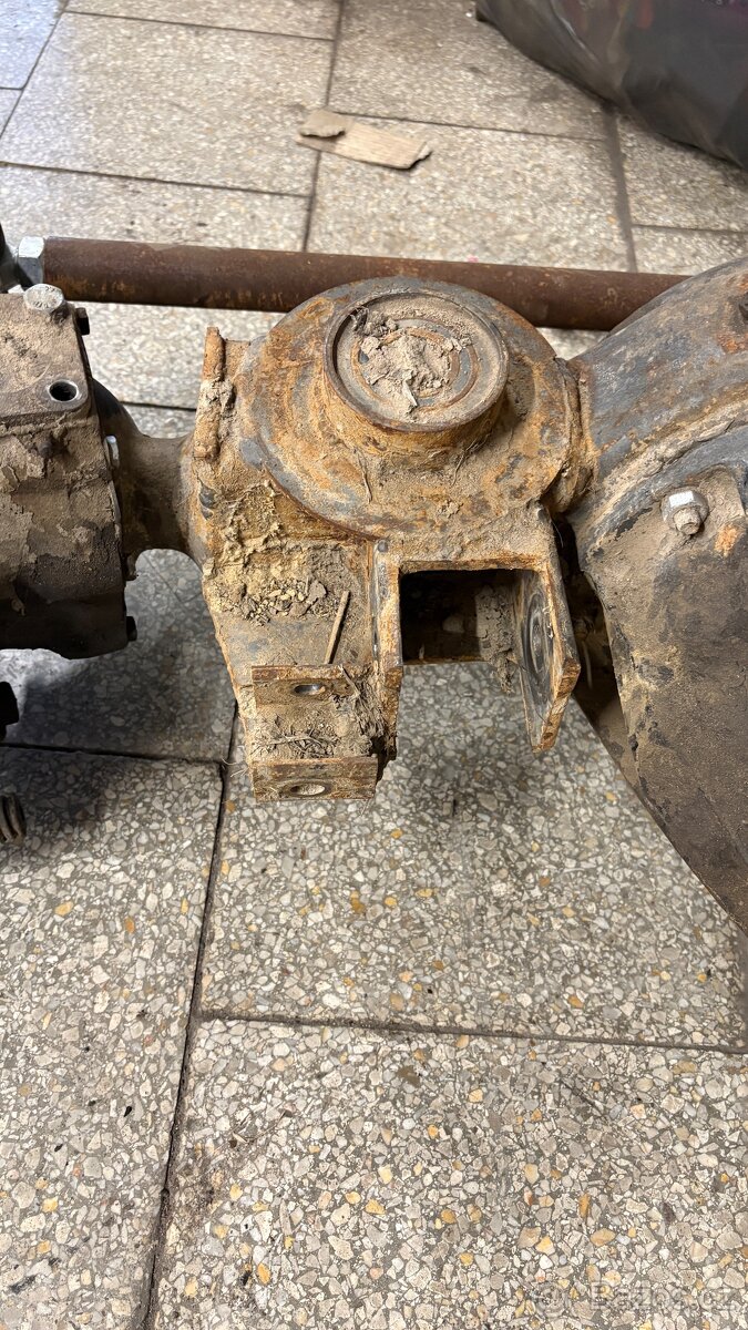 Náprava Patrol Y60 - 2