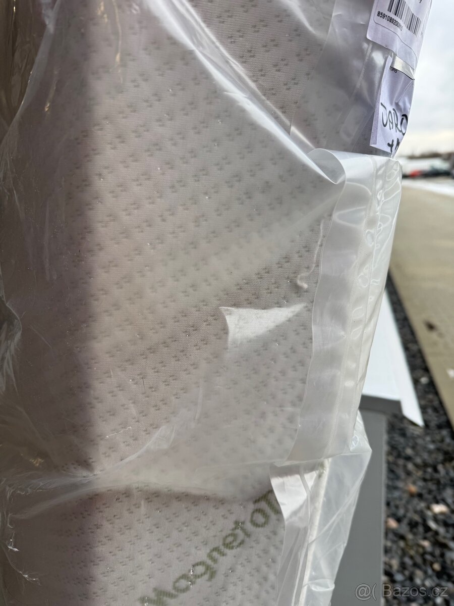 Prodám matraci 90x200x22cm - 2