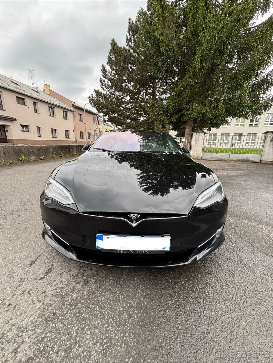 Tesla model s 100D - 2