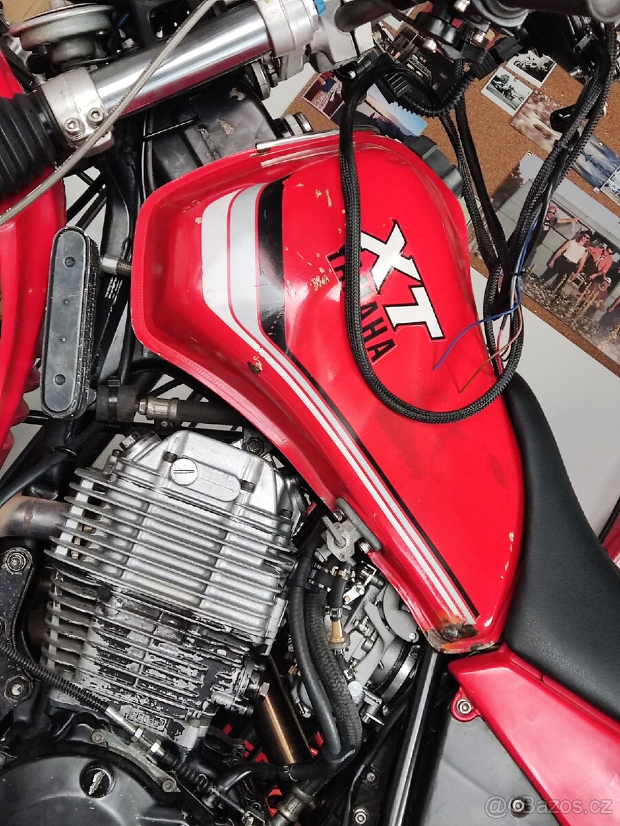 Yamaha xt550 - 2