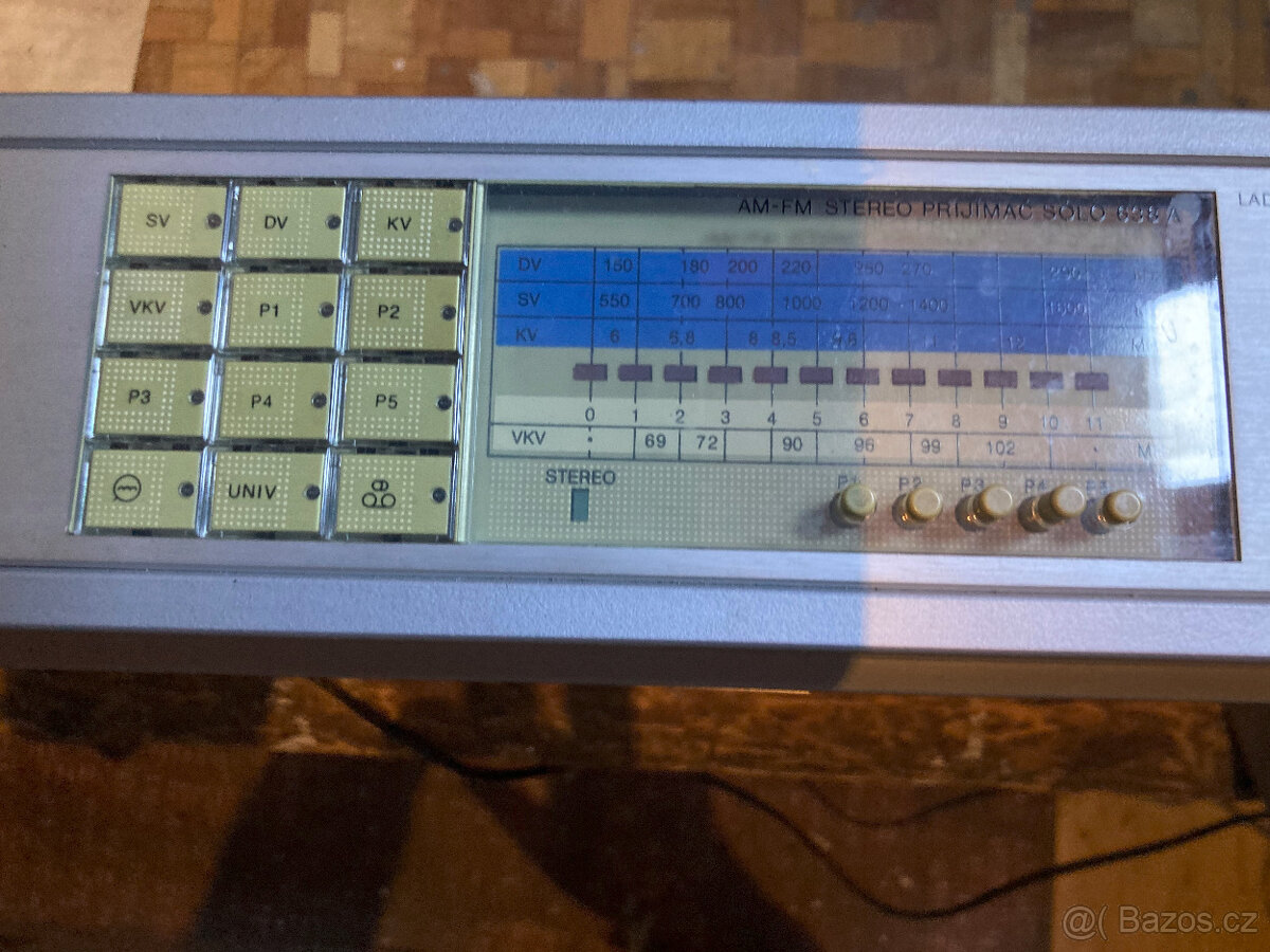 PRODÁM RÁDIO s reproduktory - 2