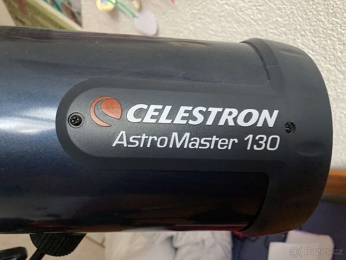 Dalekohled Celestron AstroMaster 130 a okulárový kufřík - 2