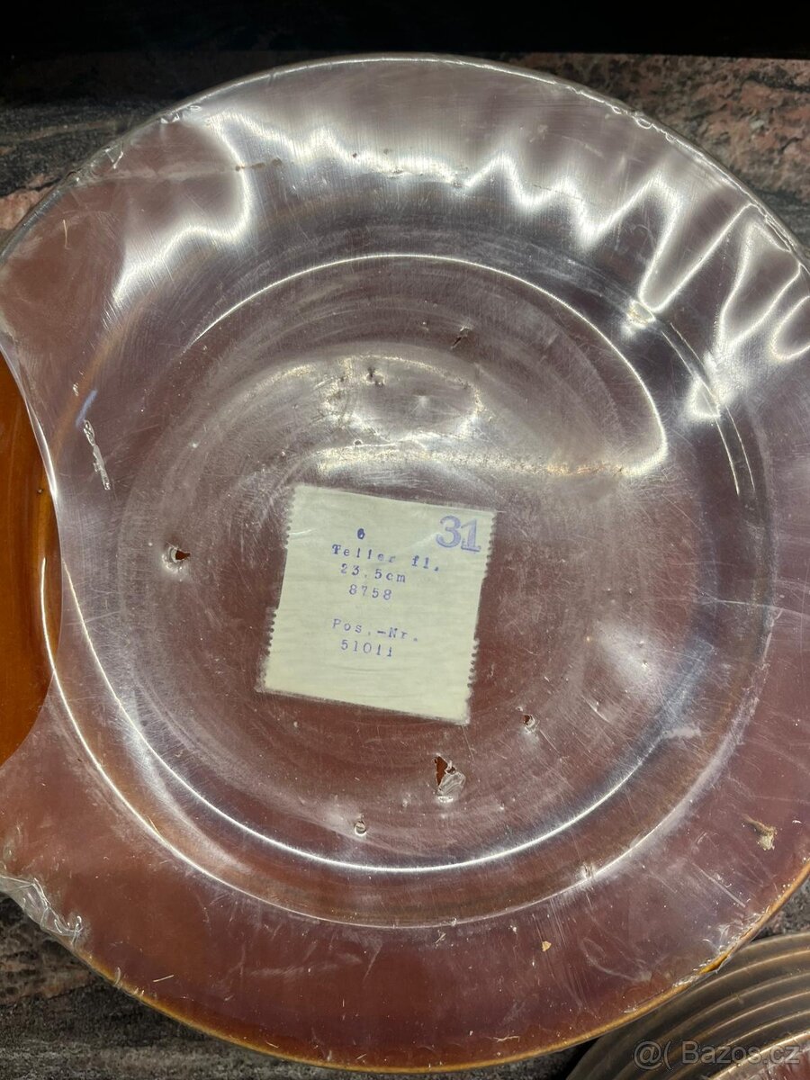 Sada keramických talířů - 2