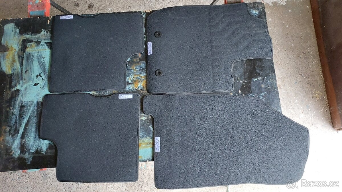Prodám textilní koberce Dacia Duster 2019 - 2