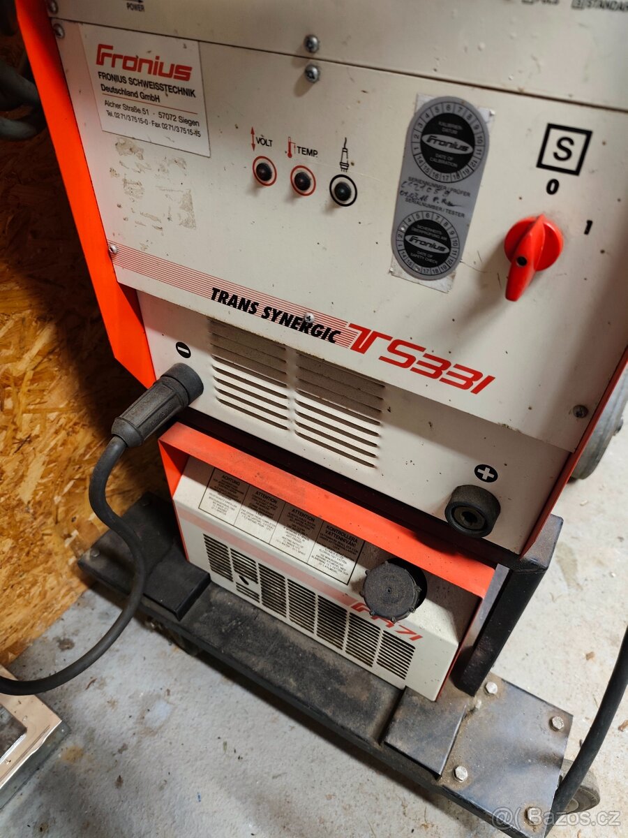 svářečka co2 Fronius - 2