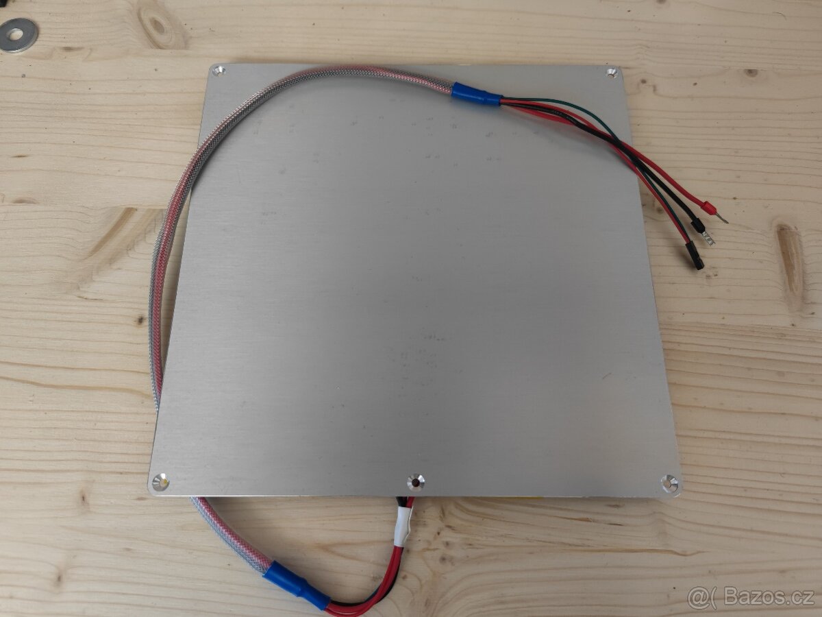 Heated bed 220x220x3 12V - 2