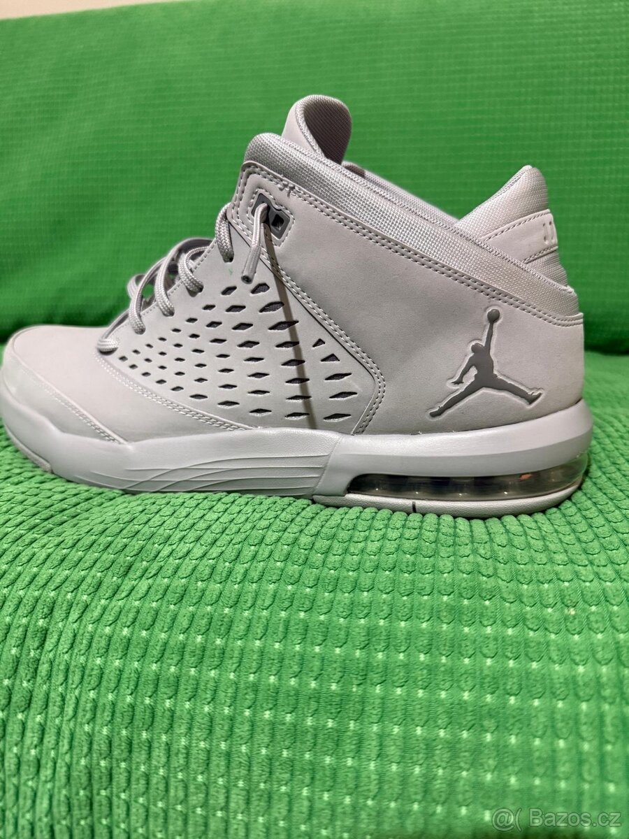 NIKE AIR JORDAN FLIGHT ORIGIN 4 ŠEDÁ vel. 48,5 - 2