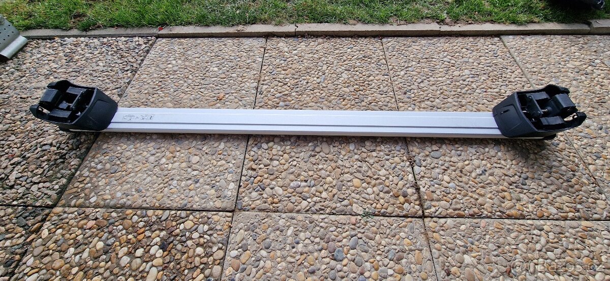 Příčník Audi Q5 8R 8R0071151C - 2