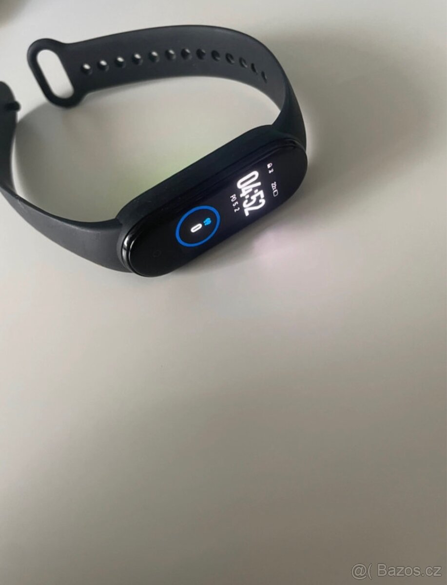 Xiaomi fitness náramek - 2
