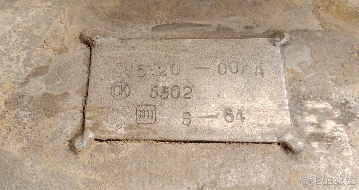 Přídavná nádrž z MiG 15 - 2