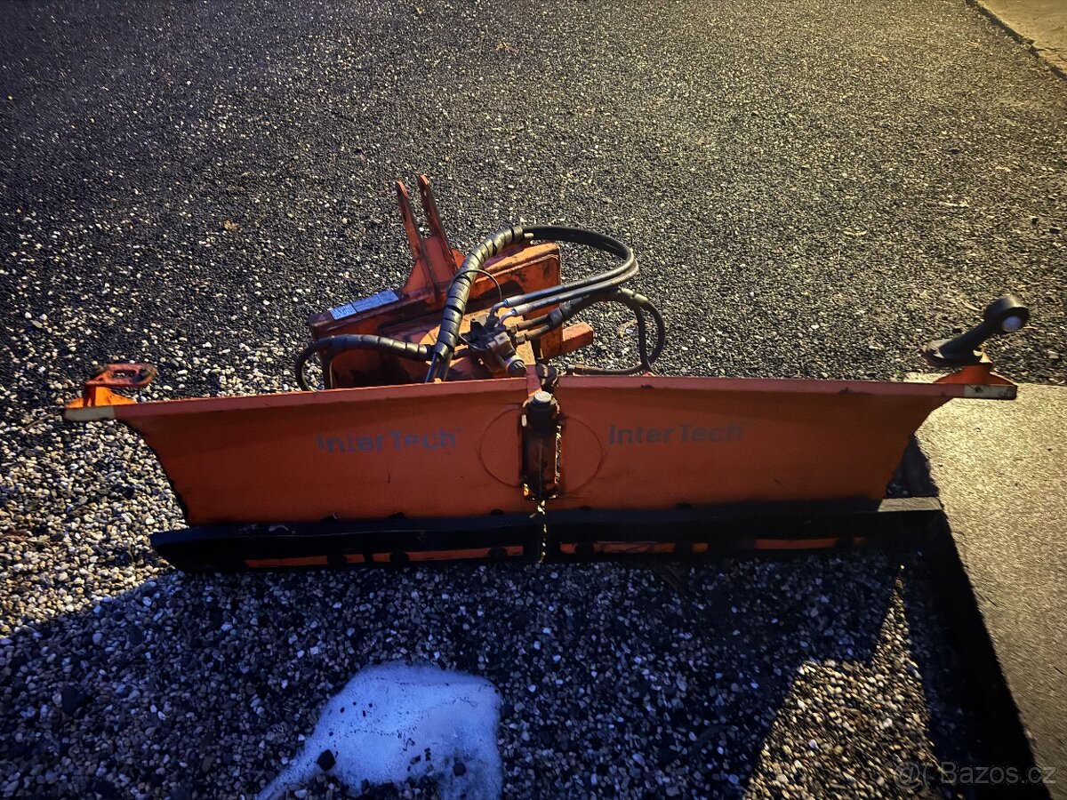 Čelní šípová radlice InterTech PSSHV04 150cm - 2