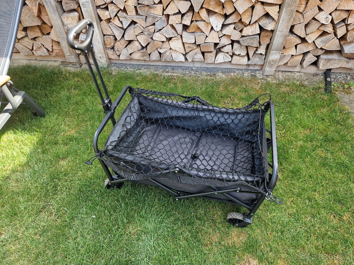 Praktický vozík s rukojetí. - 2