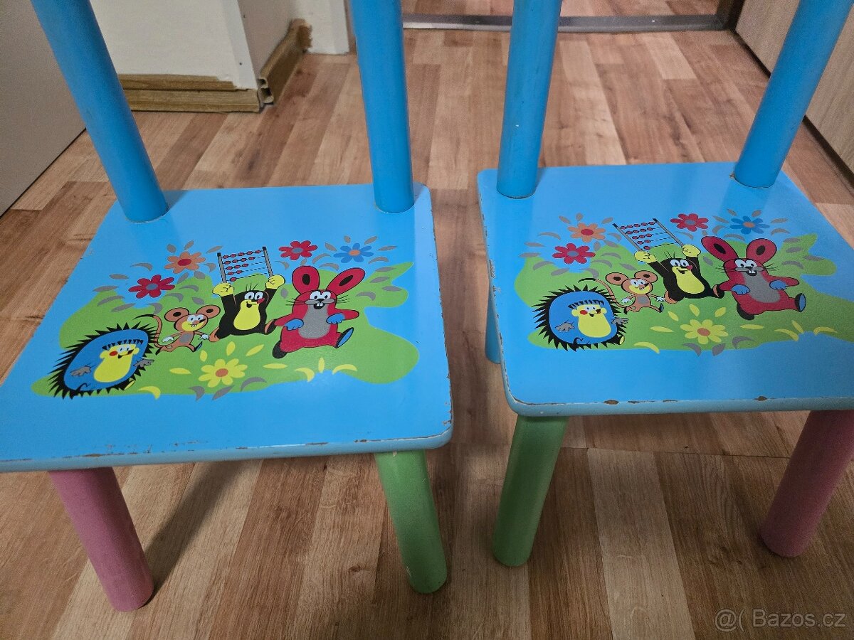 Stolek se židličkami - 2